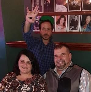 Meet your Posher, Robin